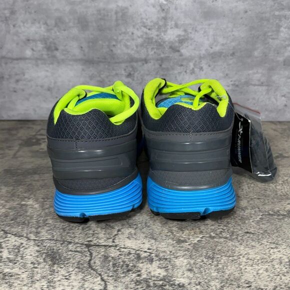 Athletic_Shoes